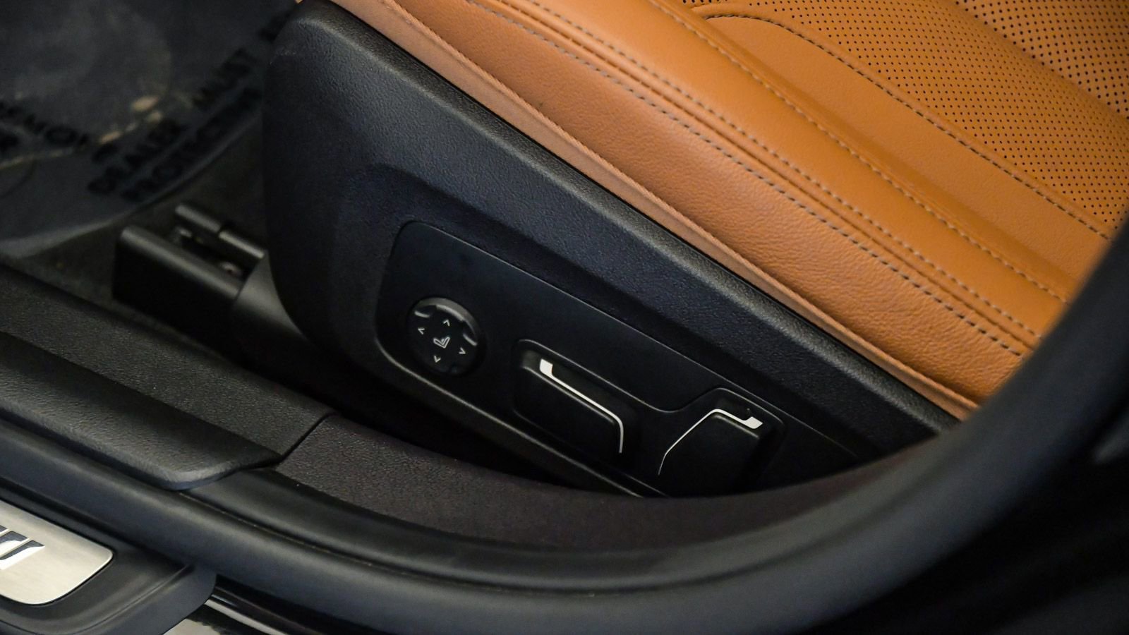 Used 2025 BMW M340i image 29