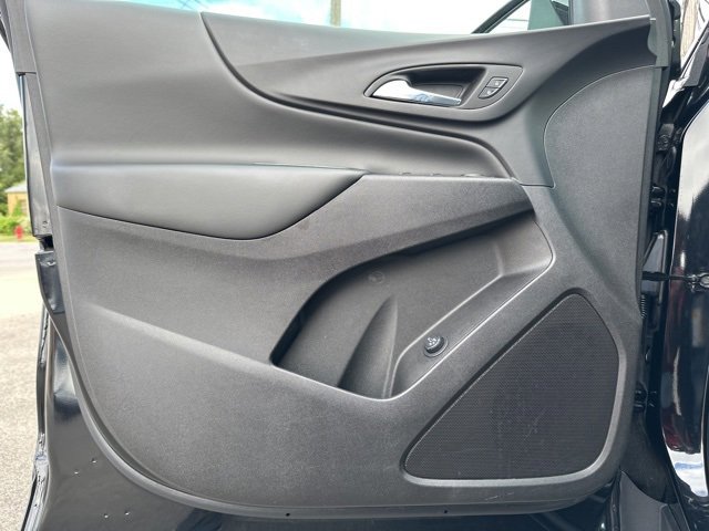 Used 2024 Chevrolet Equinox LT image 16