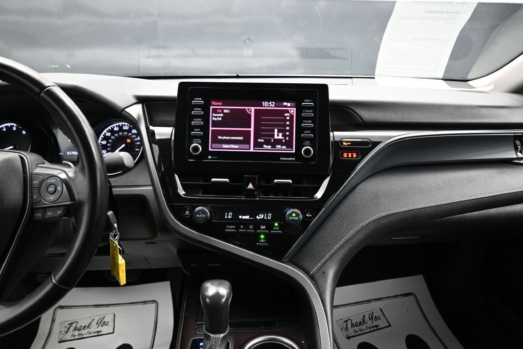 Used 2024 Toyota Camry SE FWD image 18