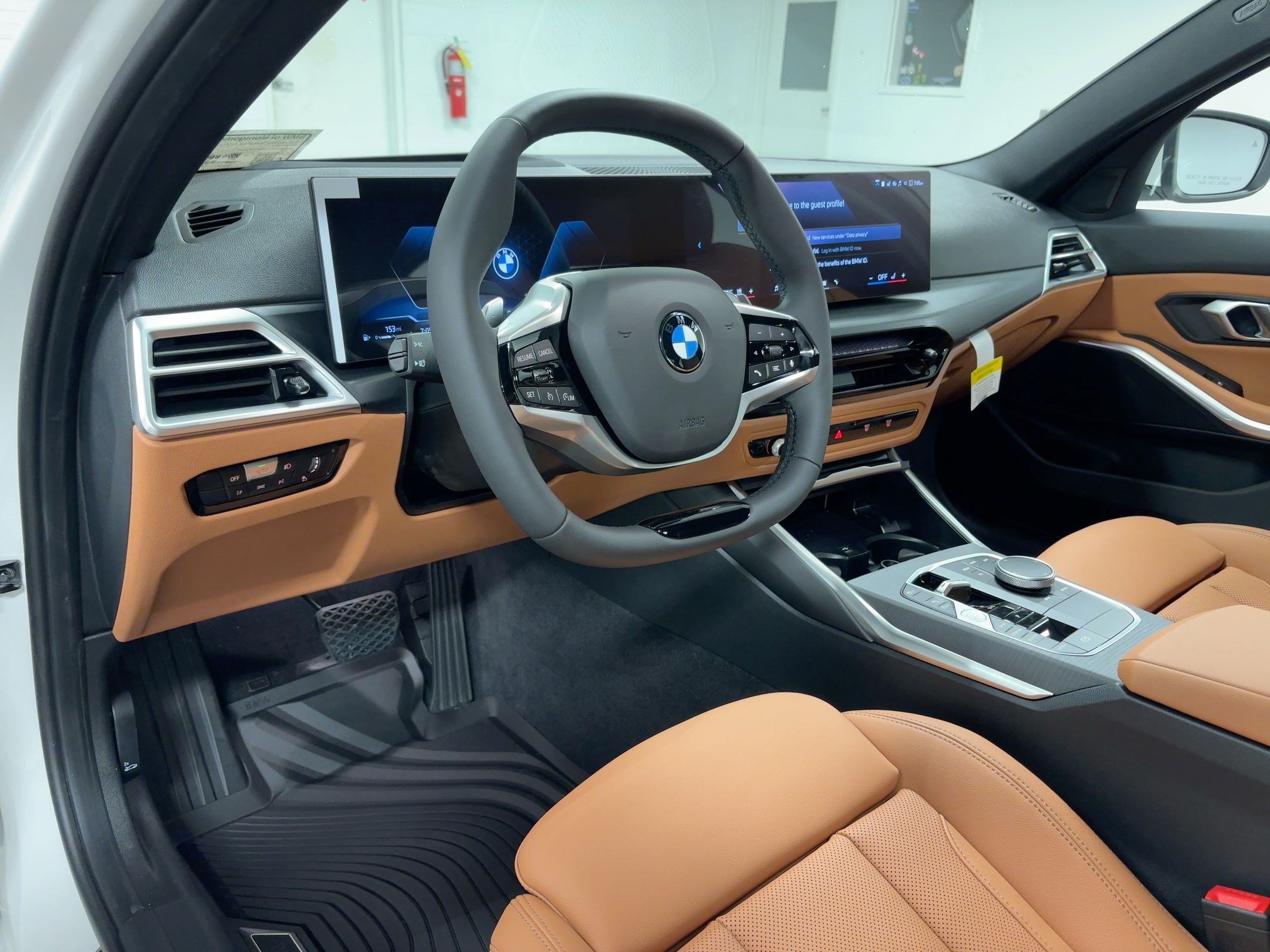 Used 2026 BMW 330i Sedan w/ Premium Package RWD image 3