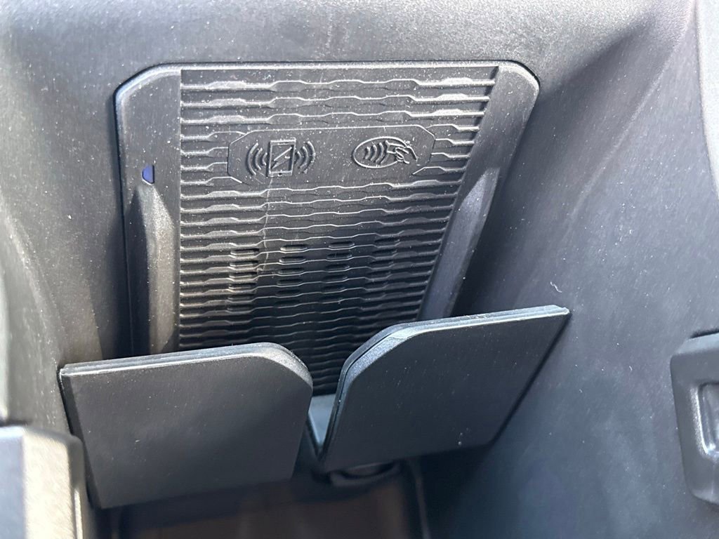 New 2026 Jeep Cherokee Overland image 16