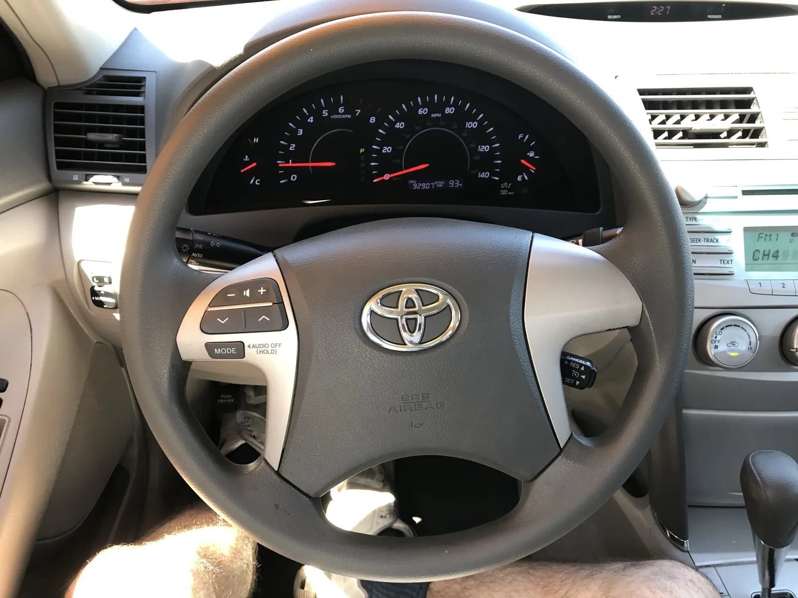 Used 2011 Toyota Camry LE FWD image 21