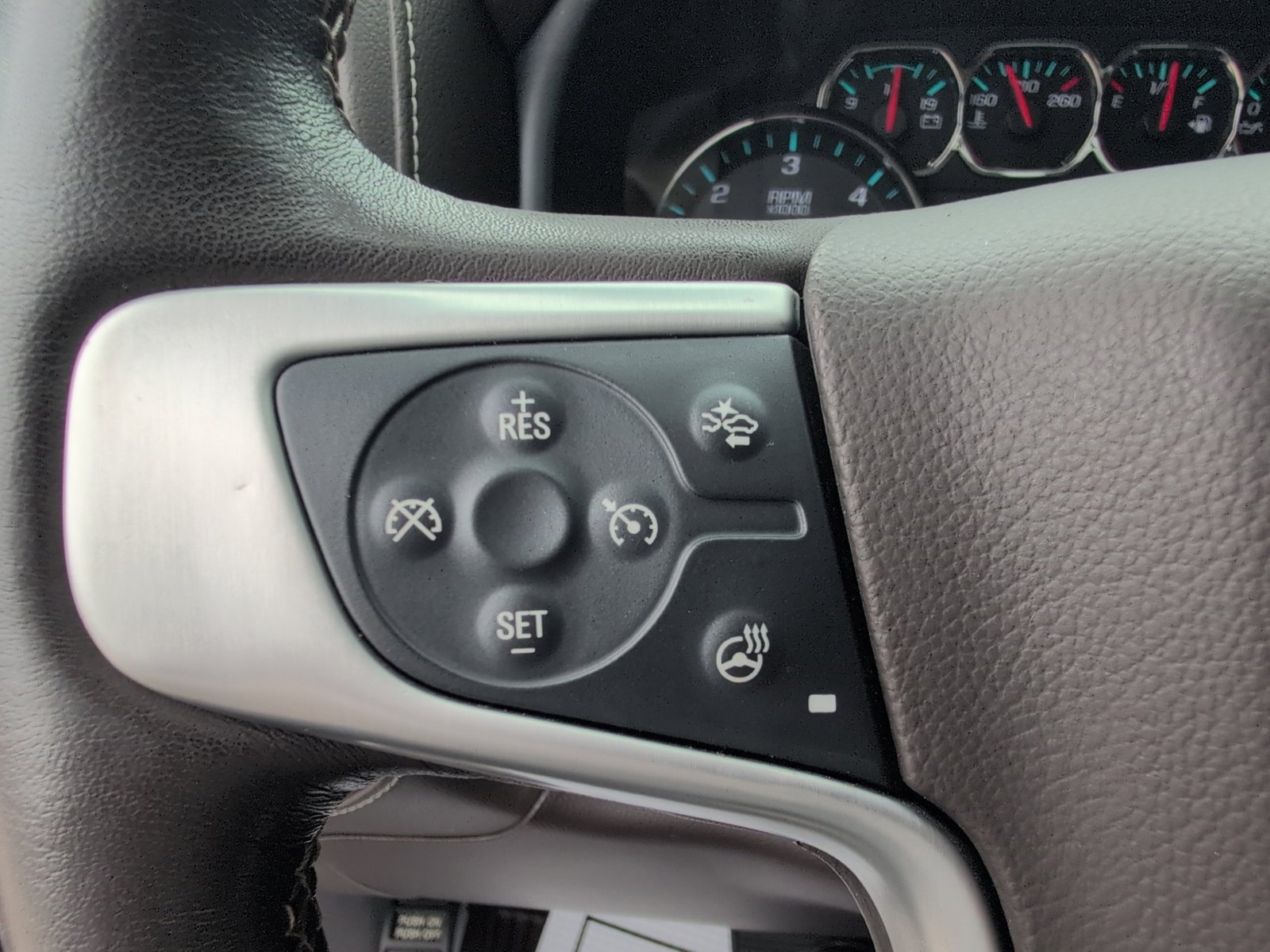 Used 2018 GMC Sierra 1500 SLT AWD/4WD image 18