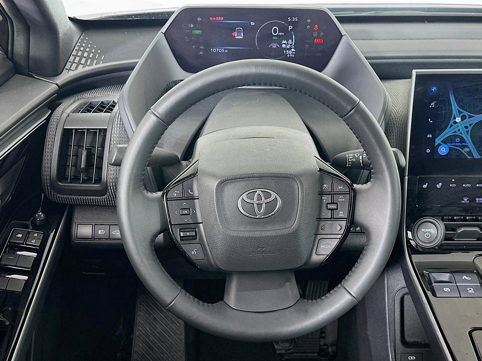 Used 2025 Toyota bZ4X AWD w/ Weather Package image 18