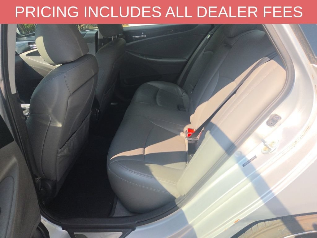 Used 2013 Hyundai Sonata Limited w/ Premium Pkg FWD image 11