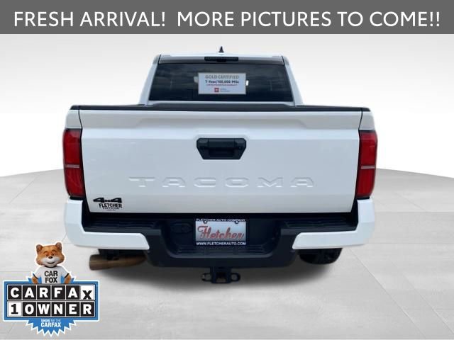 Certified 2024 Toyota Tacoma TRD Off-Road AWD/4WD image 3