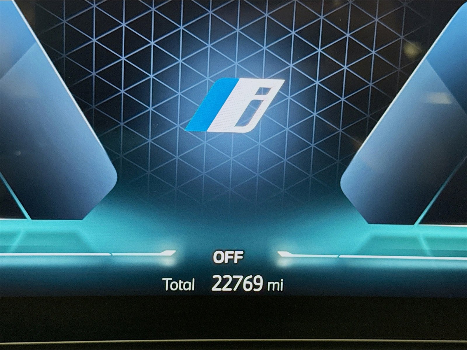 Certified 2024 BMW i4 eDrive35 w/ Convenience Package image 12