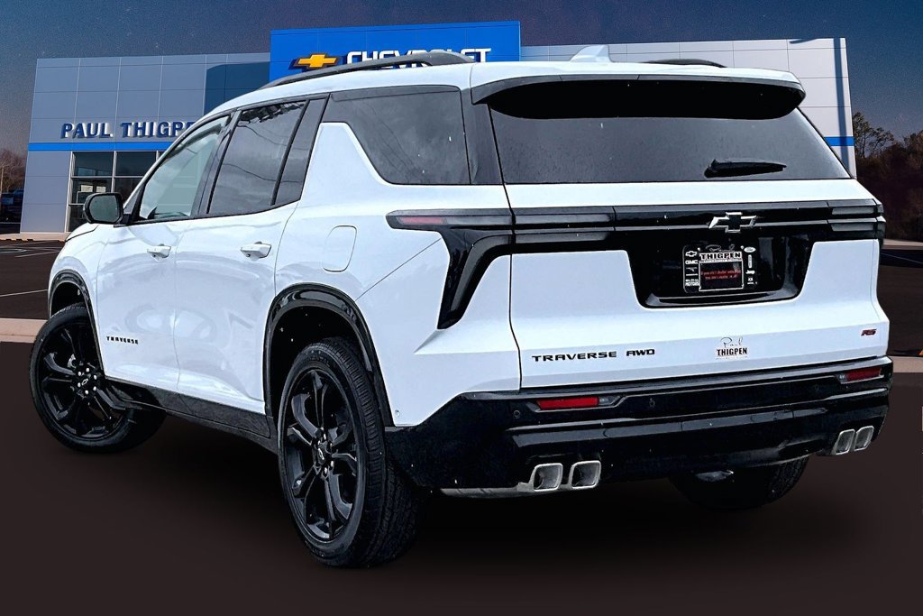 New 2027 Chevrolet Traverse RS AWD/4WD image 4