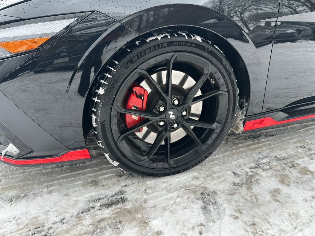 Used 2024 Hyundai Elantra N image 12