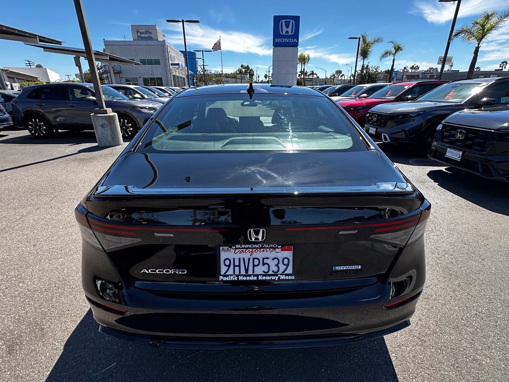 Used 2023 Honda Accord Sport image 7