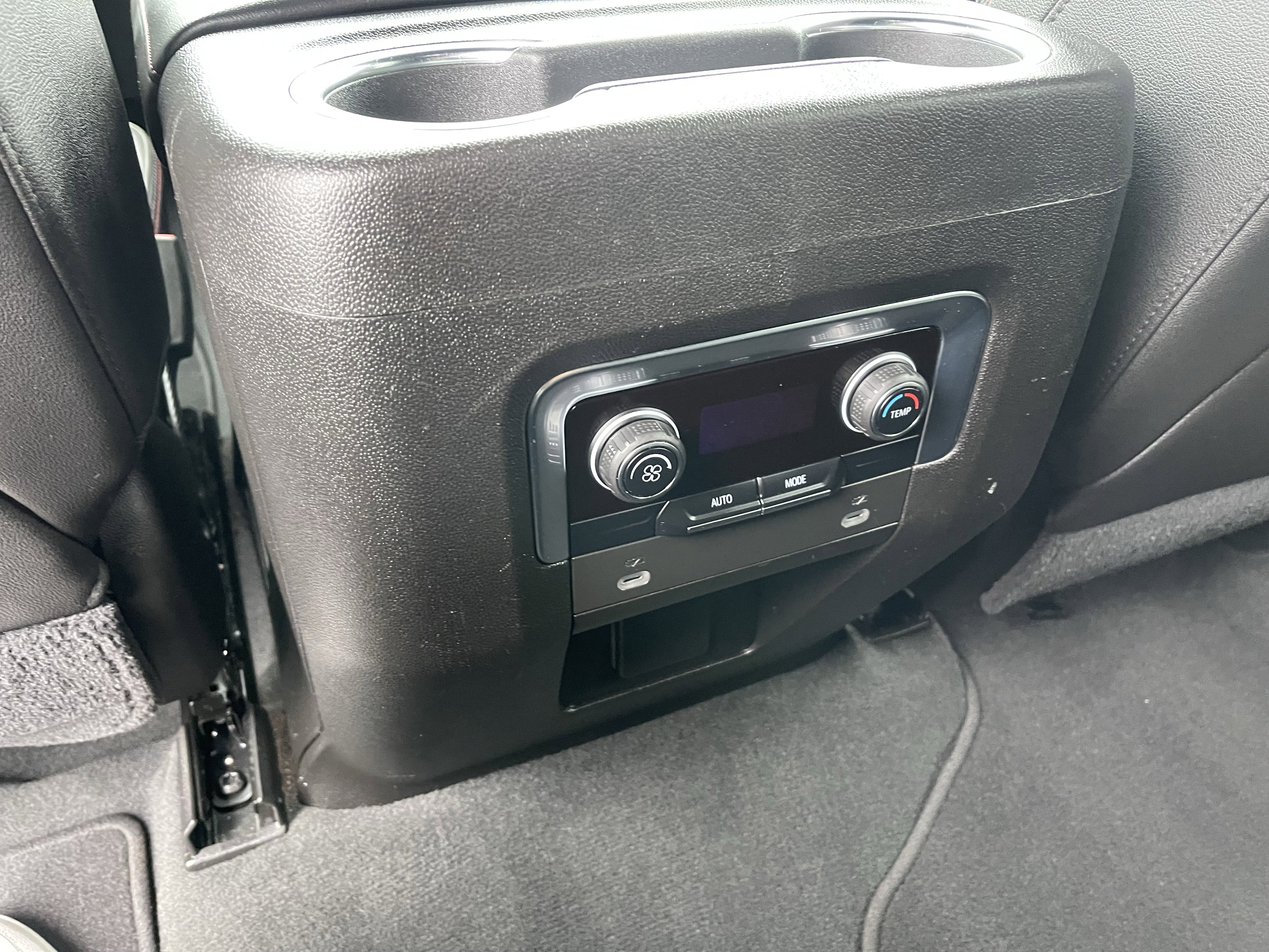 Used 2021 Chevrolet Tahoe RST image 17