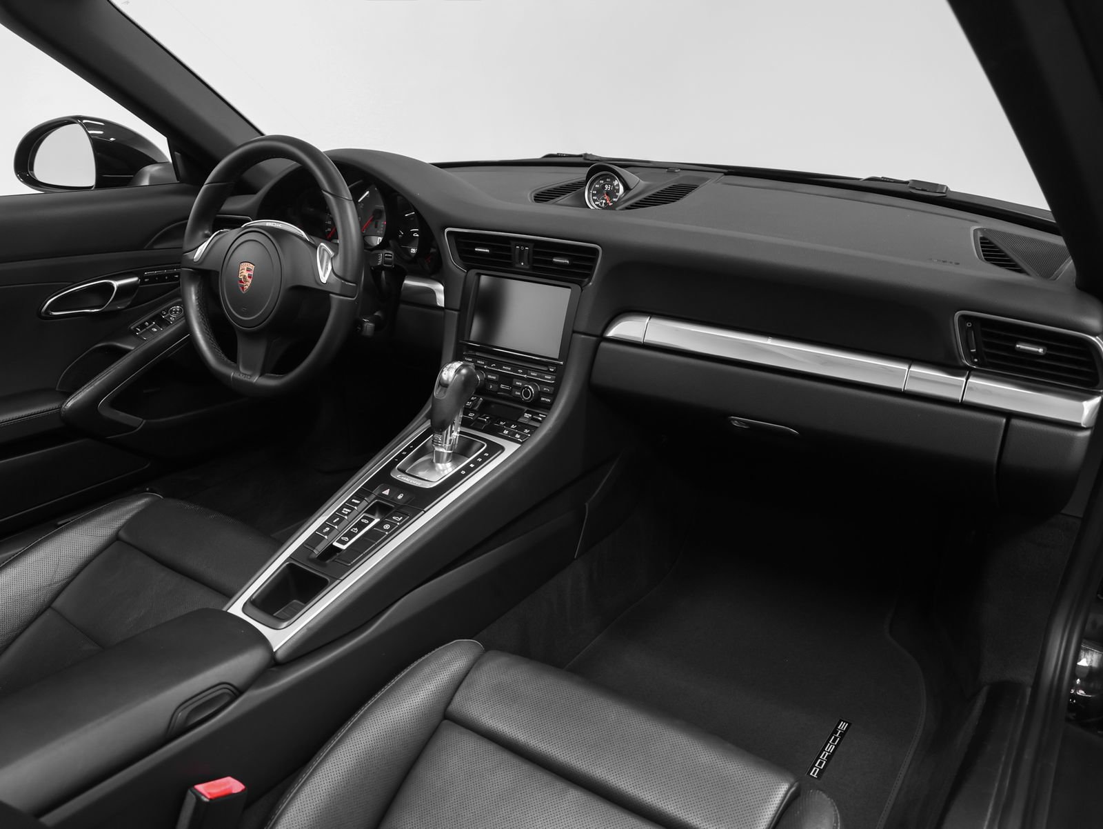Certified 2015 Porsche 911 Carrera S RWD image 28