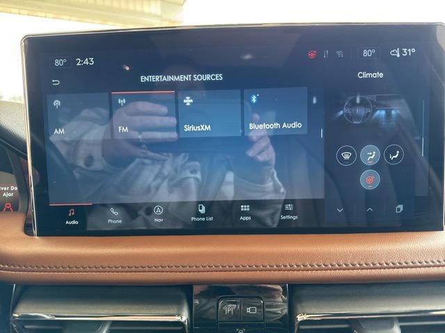 Used 2023 Lincoln Nautilus Reserve w/ Equipment Group 201A image 19