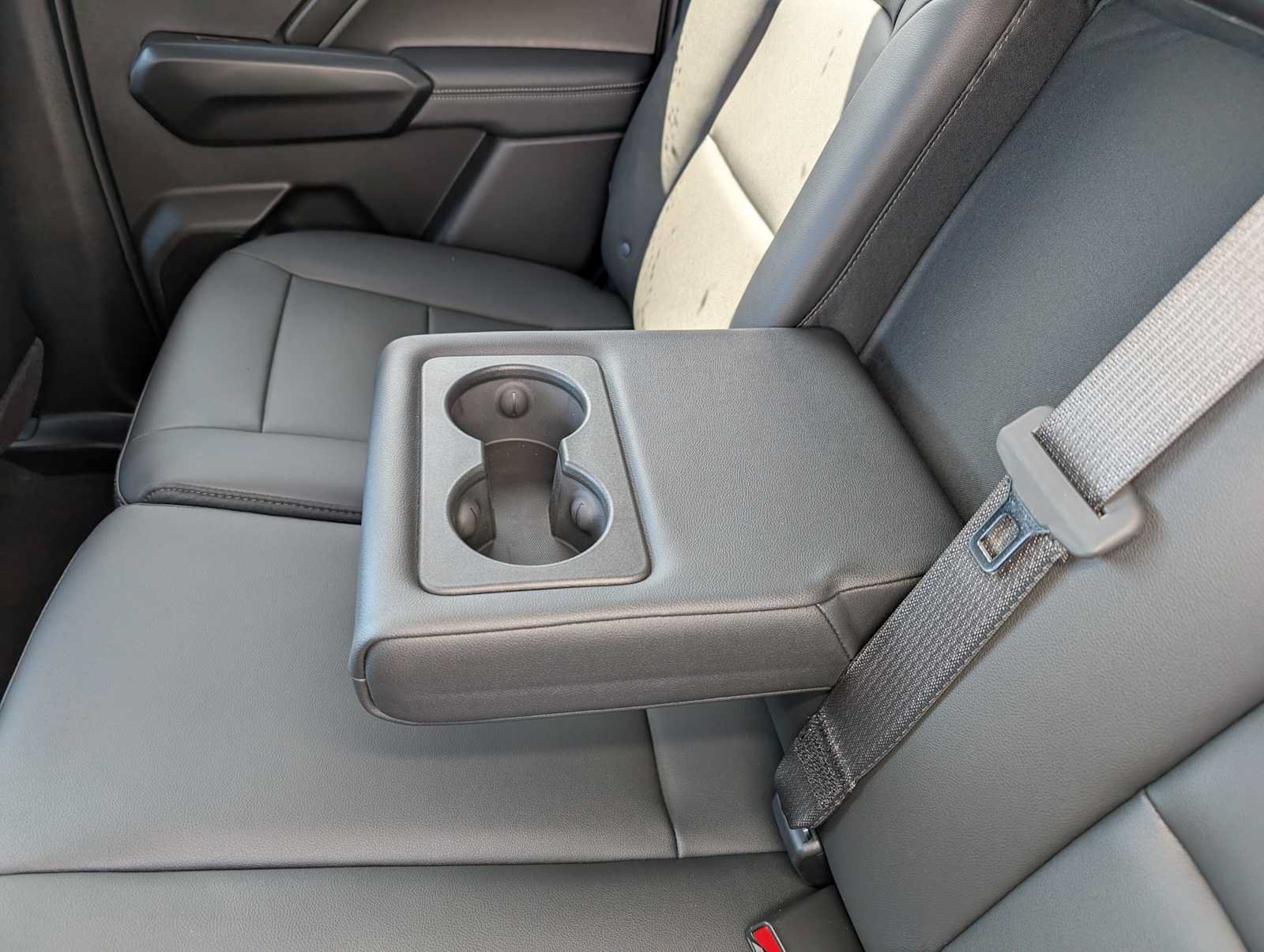 New 2026 GMC Canyon Elevation w/ Convenience Package AWD/4WD image 18