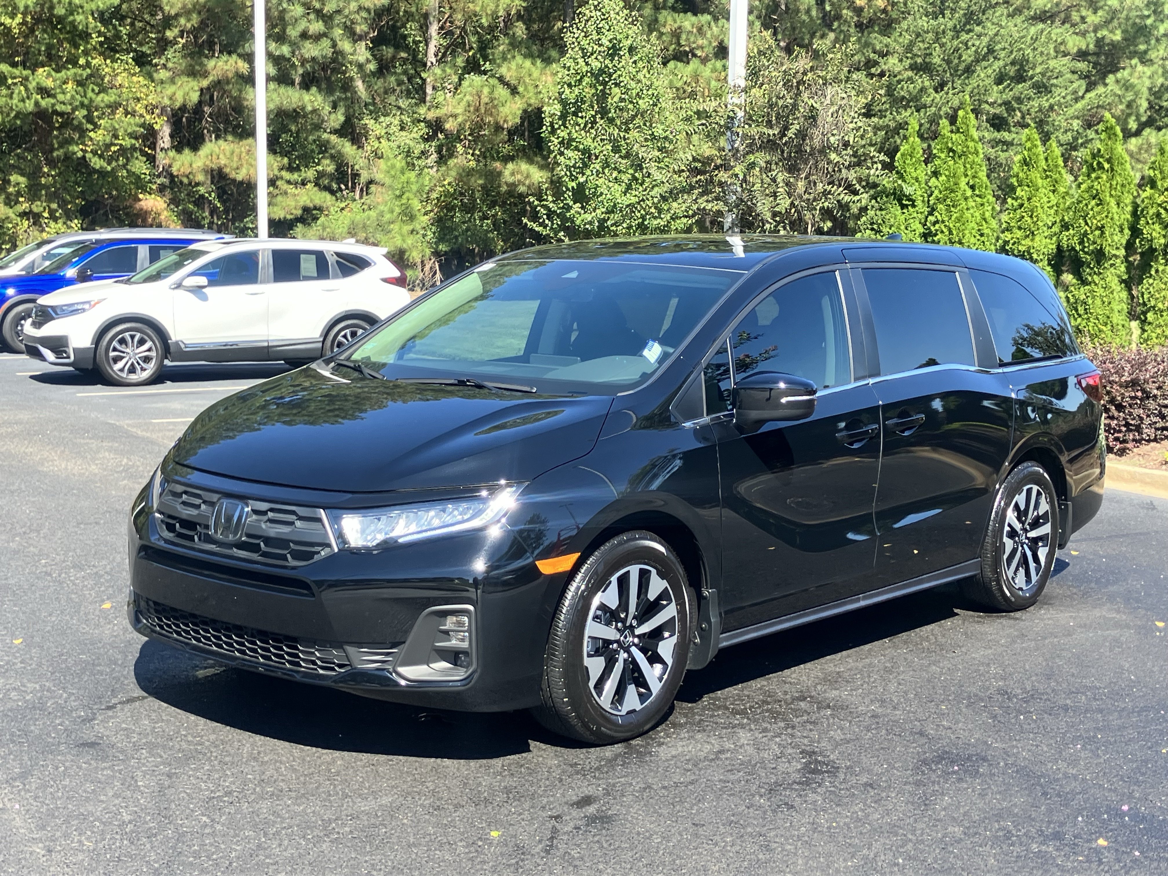 Certified 2026 Honda Odyssey EX-L image 6