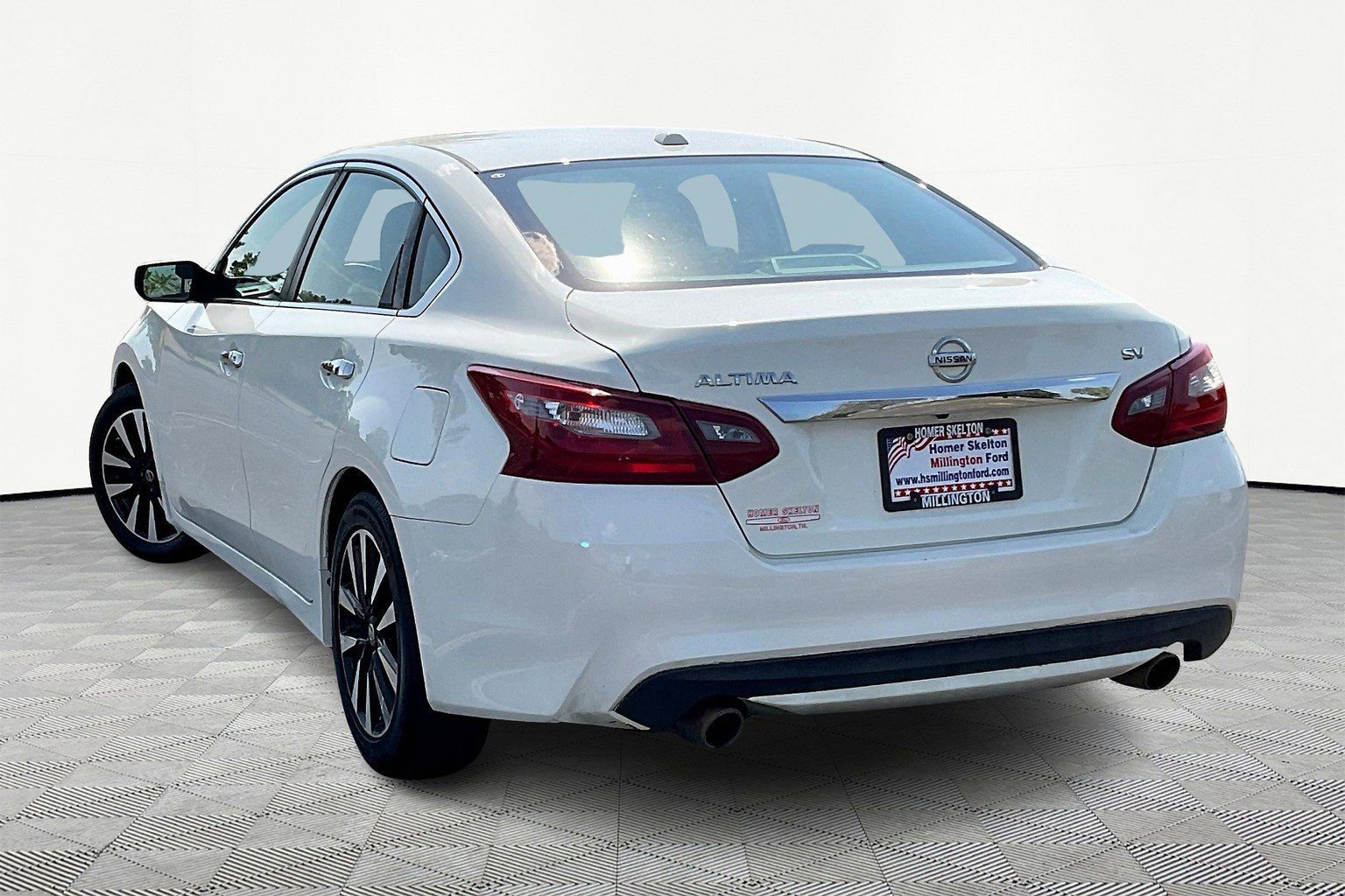 Used 2018 Nissan Altima 2.5 SV image 10