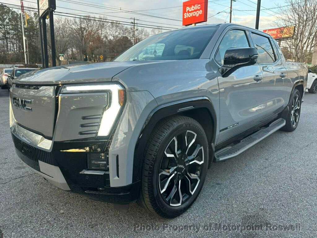 Used 2024 GMC Sierra EV Denali image 7
