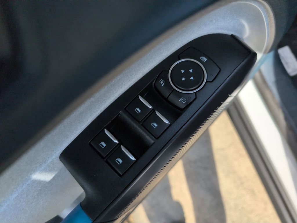 New 2026 Ford Maverick XLT image 28