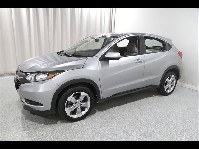 Used 2017 Honda HR-V LX image 3