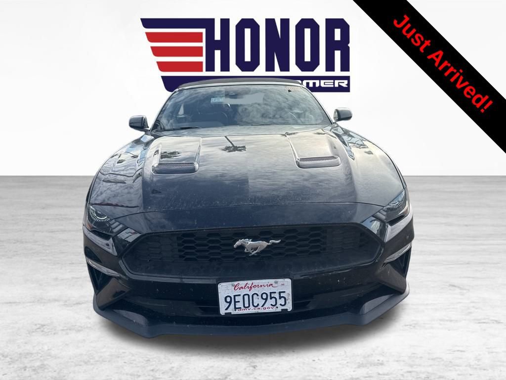 Used 2023 Ford Mustang Premium image 4