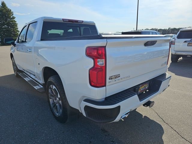 Used 2024 Chevrolet Silverado 1500 High Country image 3