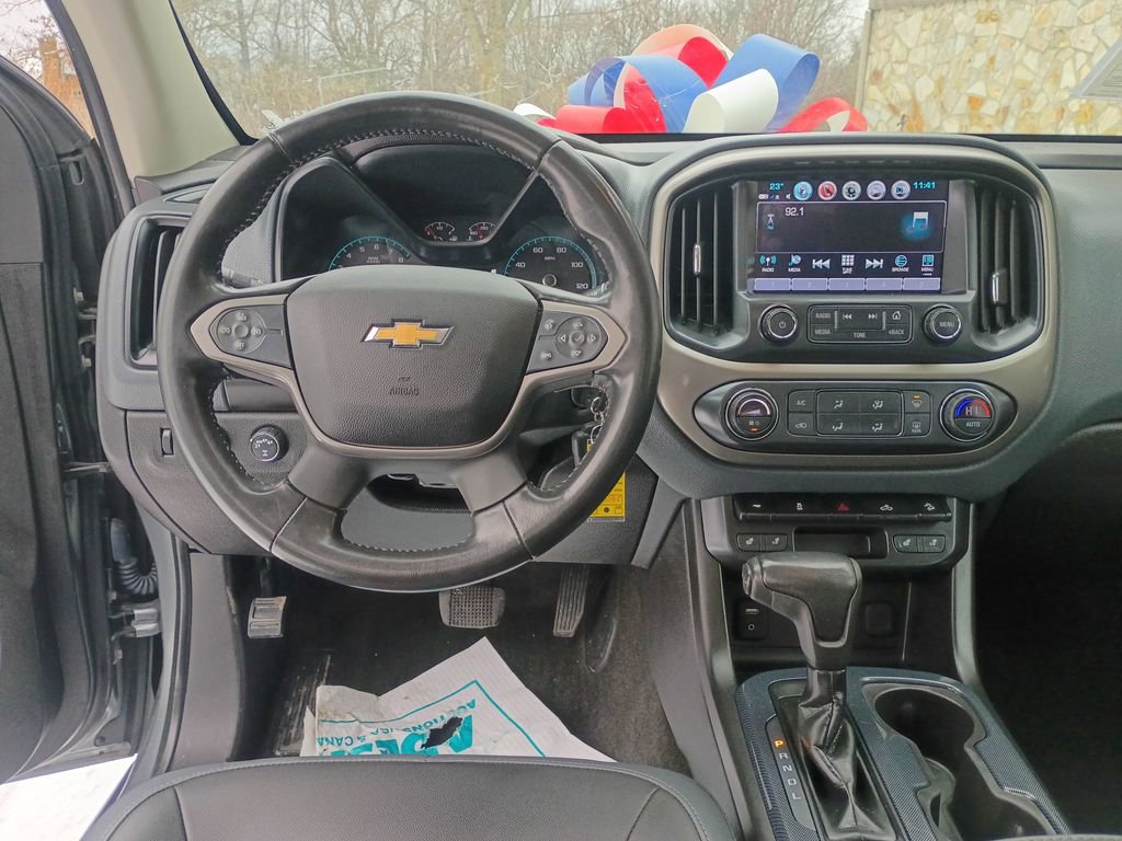 Used 2018 Chevrolet Colorado Z71 w/ LPO, Premium Interior Package image 13