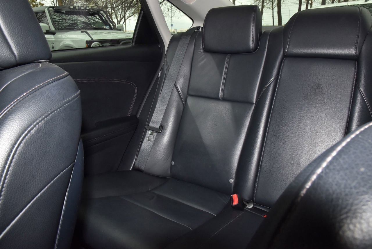 Used 2018 Toyota Avalon XLE Premium image 19