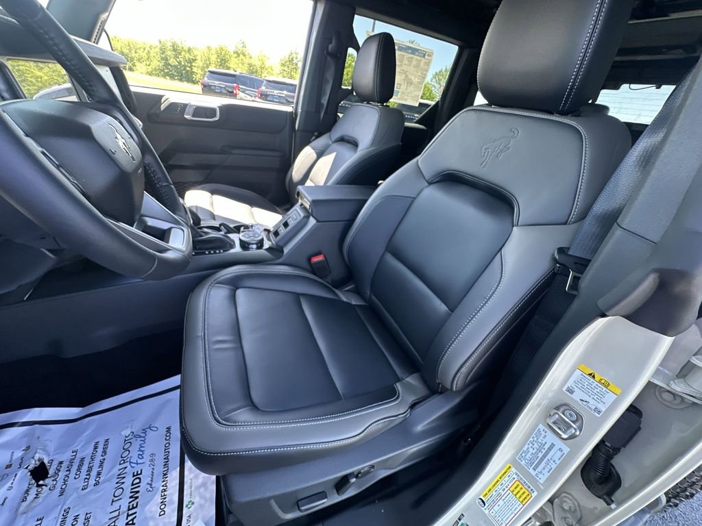 New 2026 Ford Bronco Outer Banks w/ Sasquatch Package AWD/4WD image 15