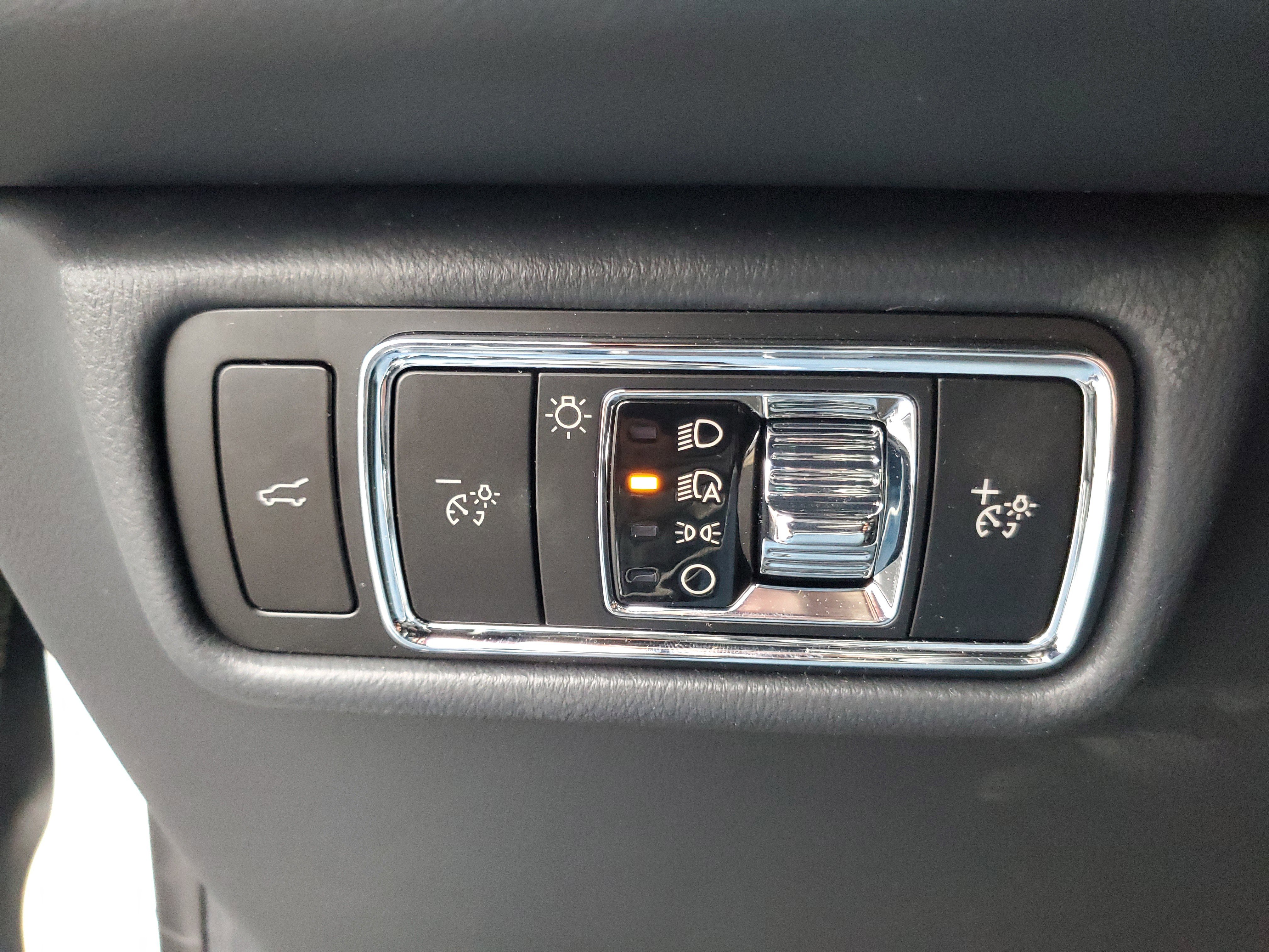 New 2025 Lincoln Aviator AWD w/ Equipment Group 101A image 14