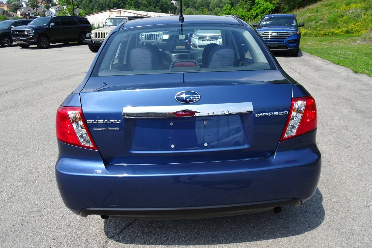 Used 2011 Subaru Impreza 2.5i AWD/4WD image 7