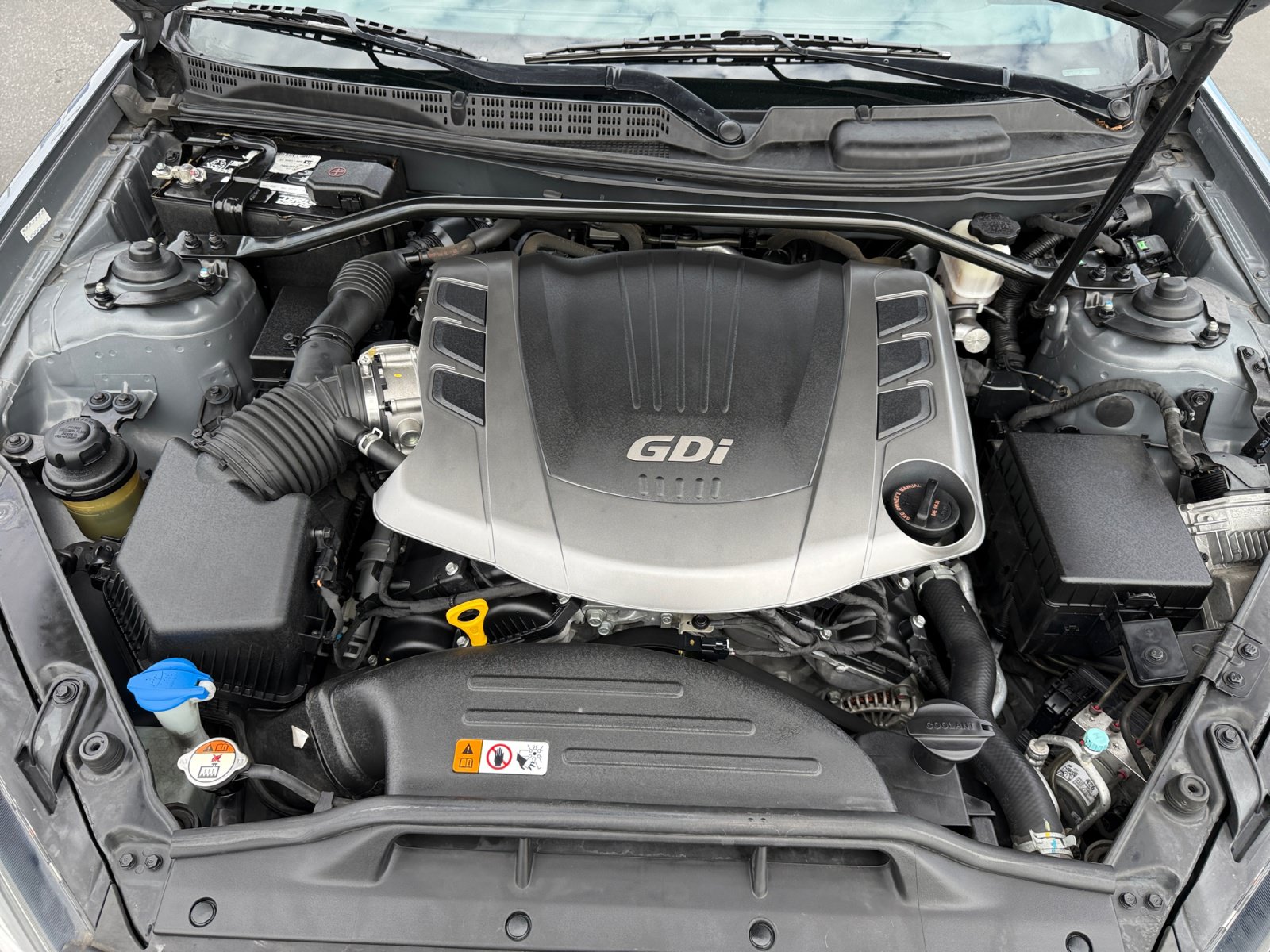 Used 2016 Hyundai Genesis Coupe 3.8 RWD image 20