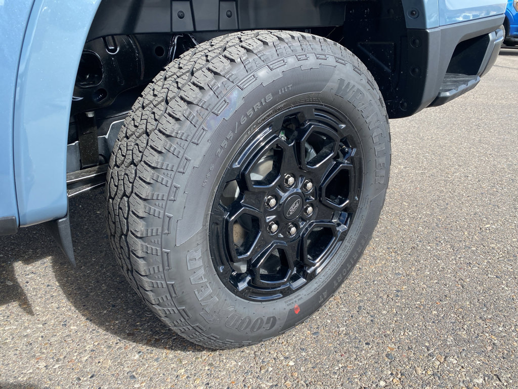 New 2025 Ford Ranger Lariat w/ FX4 Off-Road Package image 2