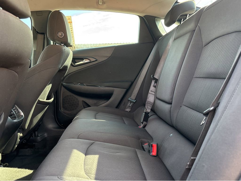 Used 2025 Chevrolet Malibu LT FWD image 20