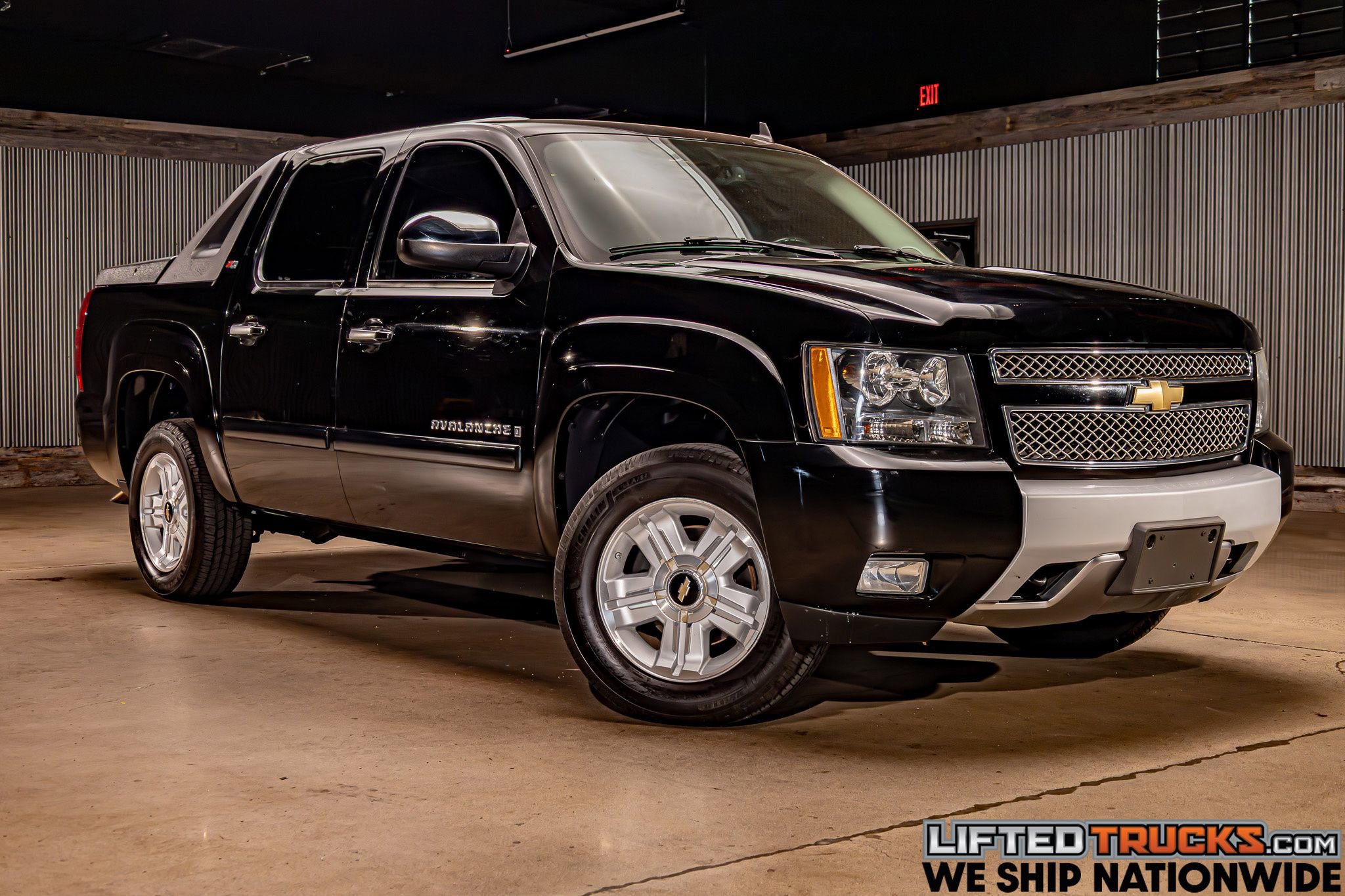 Used 2007 Chevrolet Avalanche LT w/ LT Preferred Equipment Group image 1