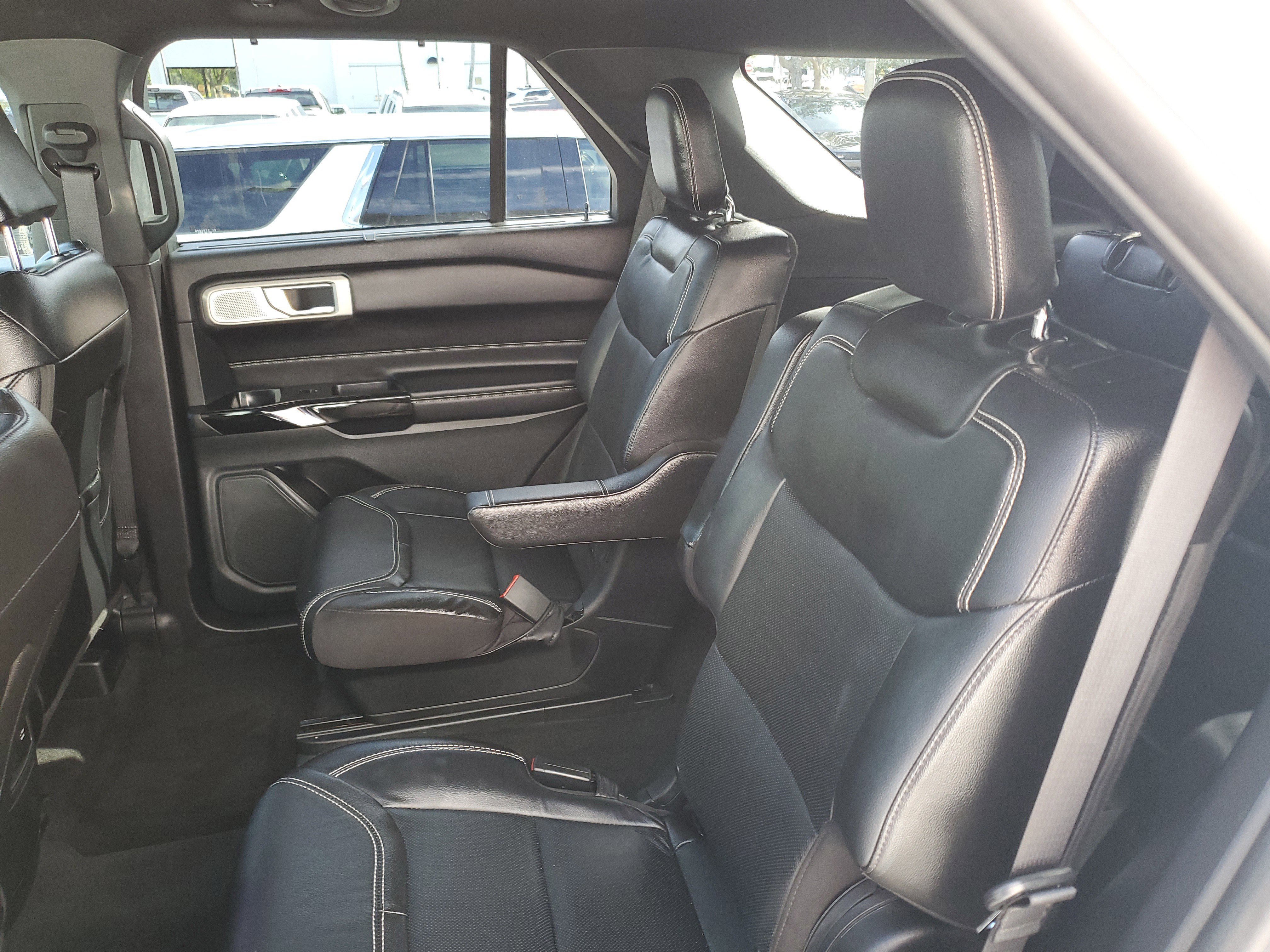 Used 2022 Ford Explorer ST w/ Equipment Group 401A image 12