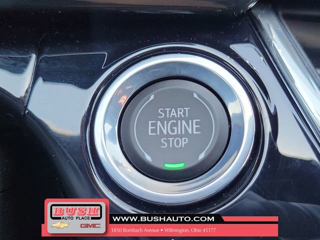 Used 2025 Chevrolet Trax RS w/ Sunroof Package image 30