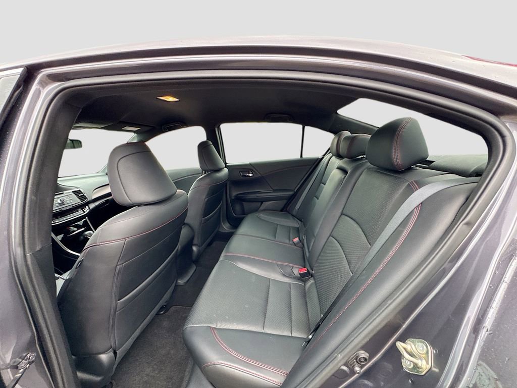Used 2017 Honda Accord Sport Special Edition image 21