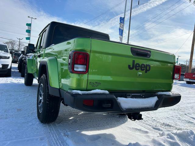 New 2025 Jeep Gladiator Sport AWD/4WD image 5