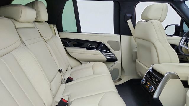 Used 2023 Land Rover Range Rover SE AWD/4WD image 23
