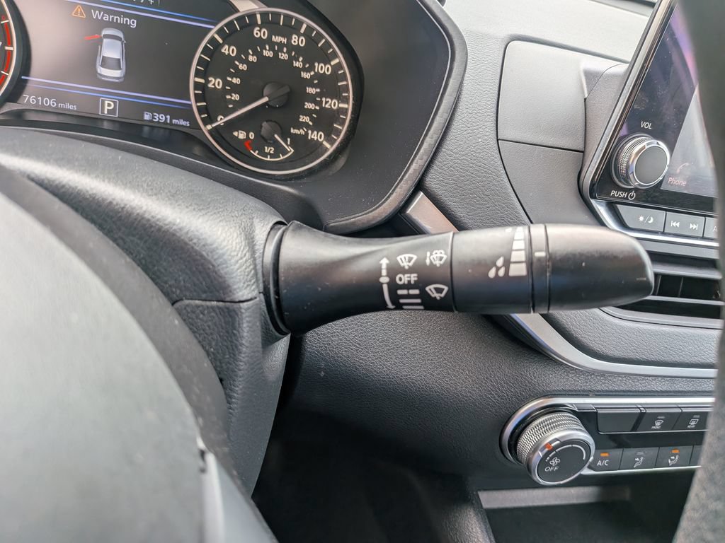 Used 2020 Nissan Altima 2.5 S FWD image 25