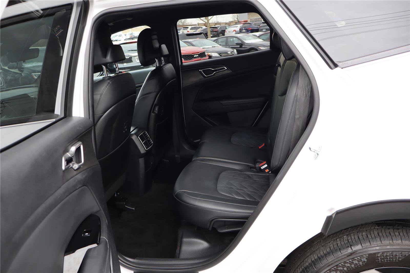 Certified 2023 Kia Sportage X-Line image 24