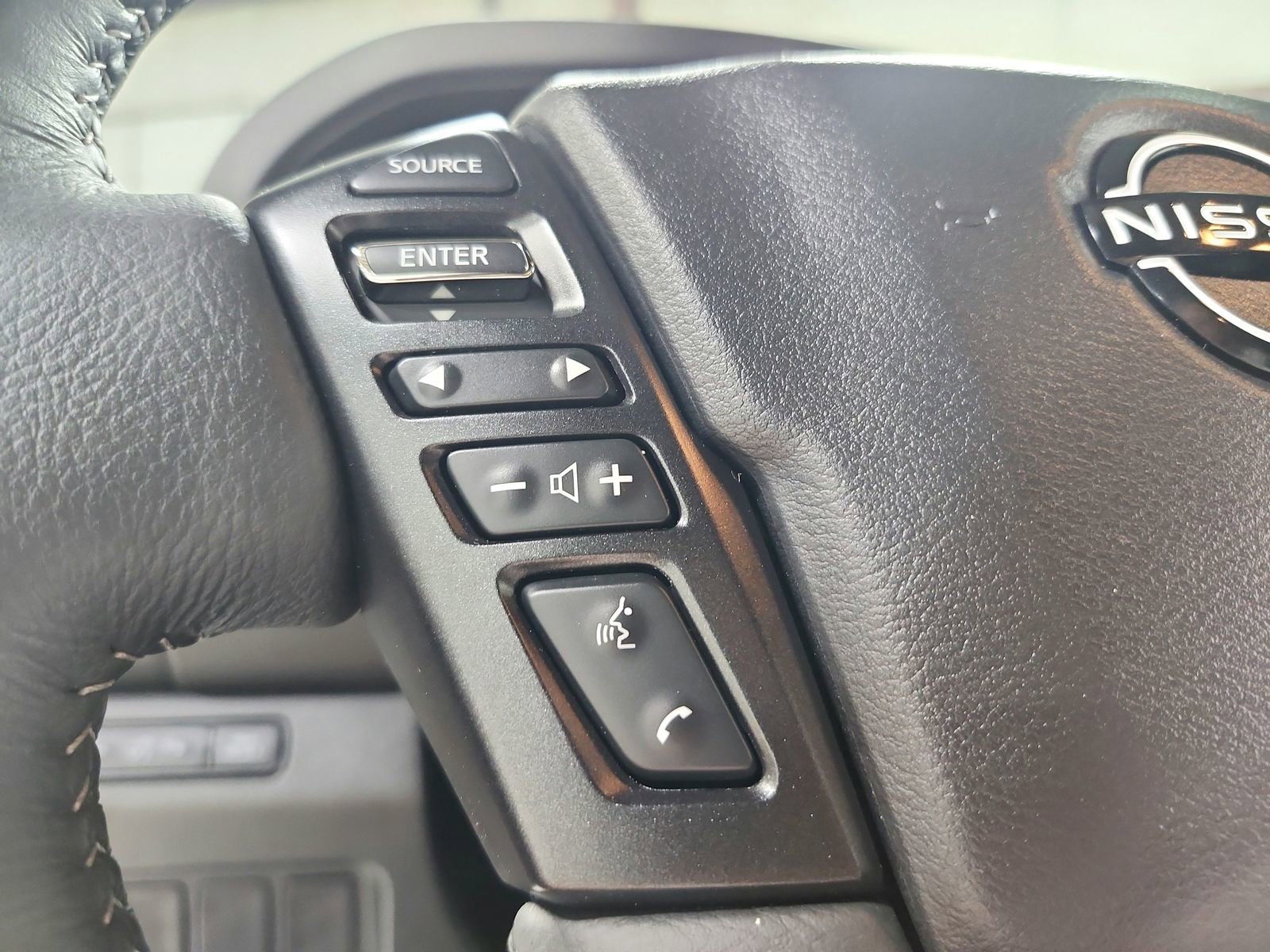 Used 2026 Nissan Frontier SV w/ All-Weather Content Package AWD/4WD image 24
