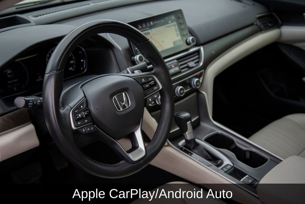 Used 2018 Honda Accord Touring image 17