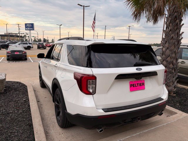 Used 2022 Ford Explorer ST-Line w/ Class IV Trailer Tow Package RWD image 13