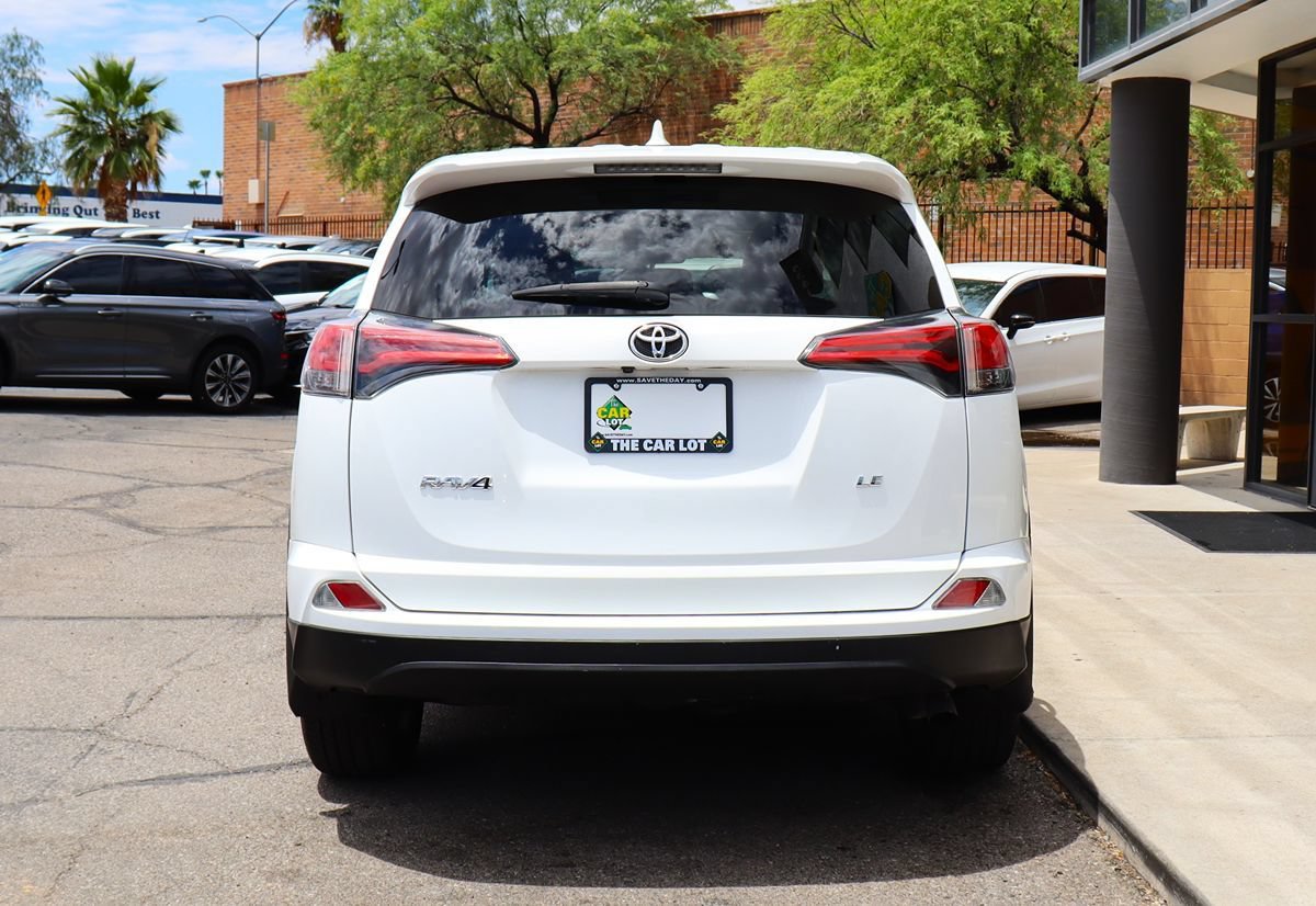 Used 2018 Toyota RAV4 LE w/ All Weather Liner Package FWD image 11