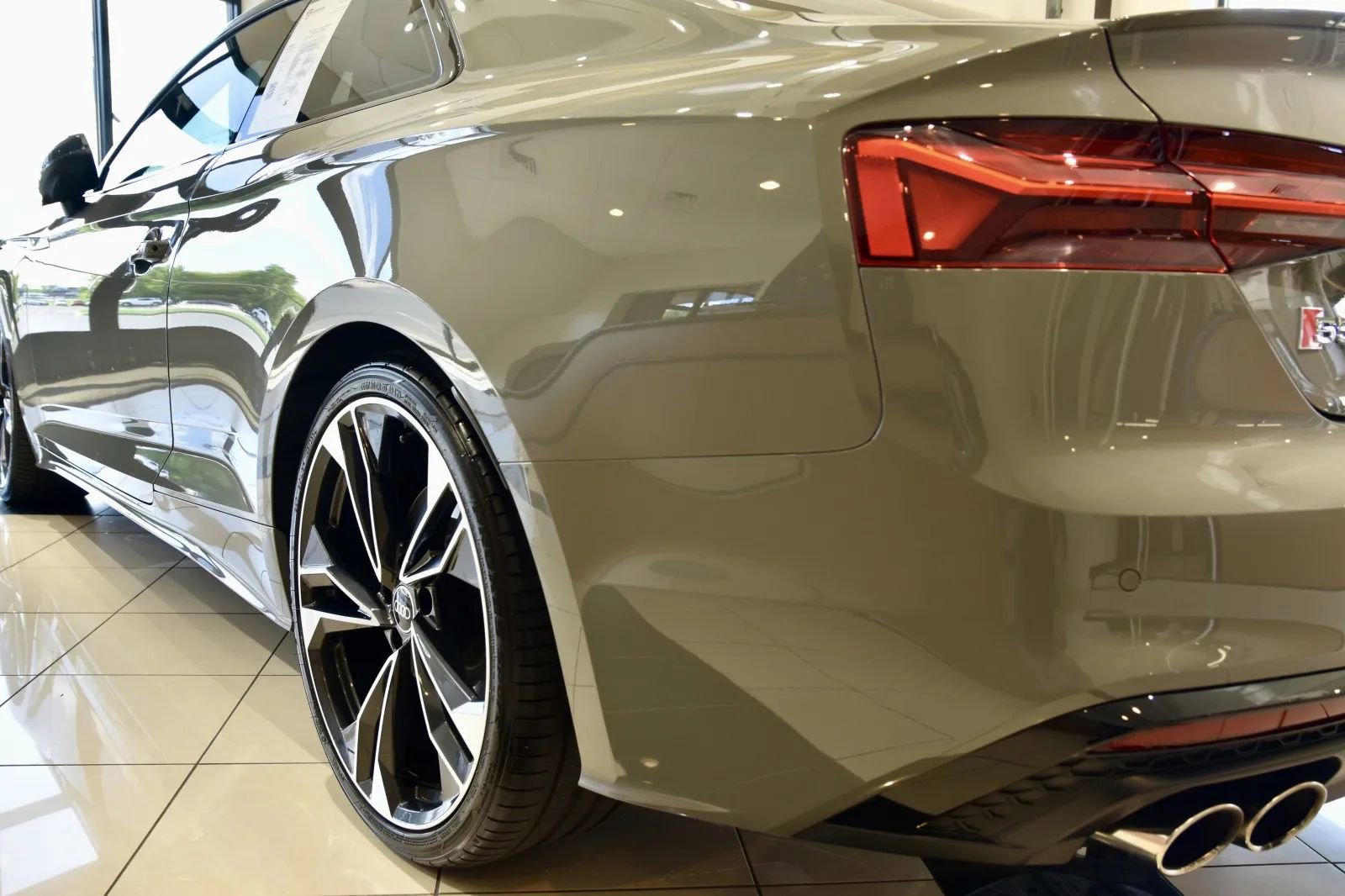 Used 2022 Audi S5 Premium Plus image 8