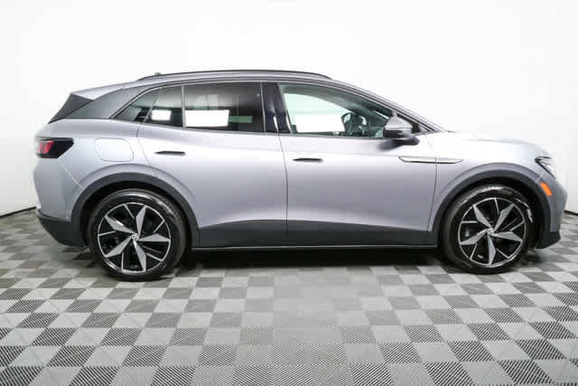 Used 2023 Volkswagen ID.4 Pro S image 3