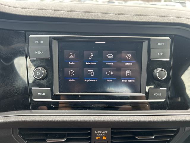 Used 2023 Volkswagen Jetta S image 25