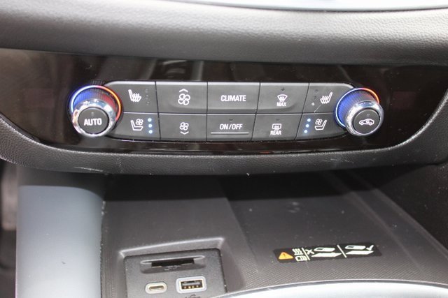 Certified 2024 Buick Enclave Premium image 13