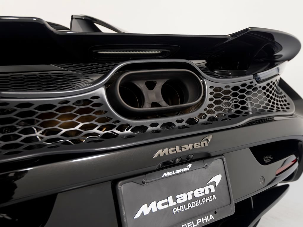 Used 2025 McLaren 750S Spider RWD image 47